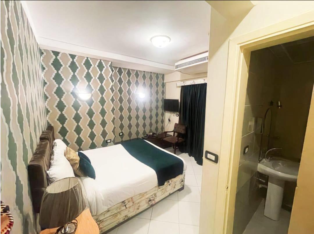 Golden Sun Hotel - Хургада Екстериор снимка