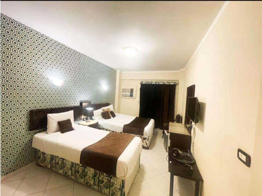 Golden Sun Hotel - Хургада Екстериор снимка